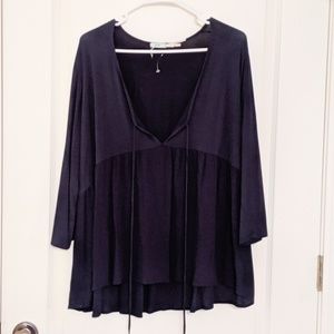 Kimchi Blue Flowy Navy Top